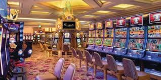 iwet app ဘောလုံးပွဲ Live Betting Odds ကြည့်ရှုနေသောမြင်ကွင်း